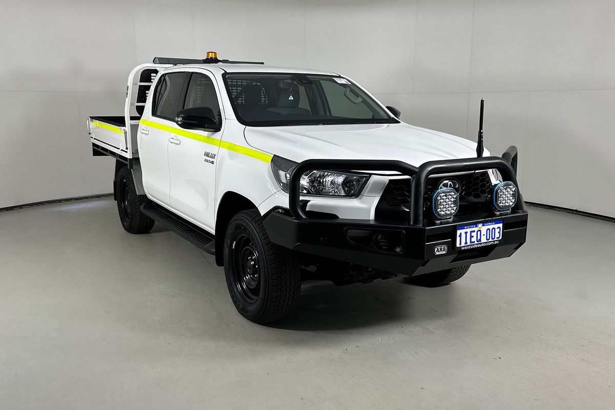 2024 Toyota HILUX SR (4x4) STEEL WHEELS GUN126R FACELIFT 4X4