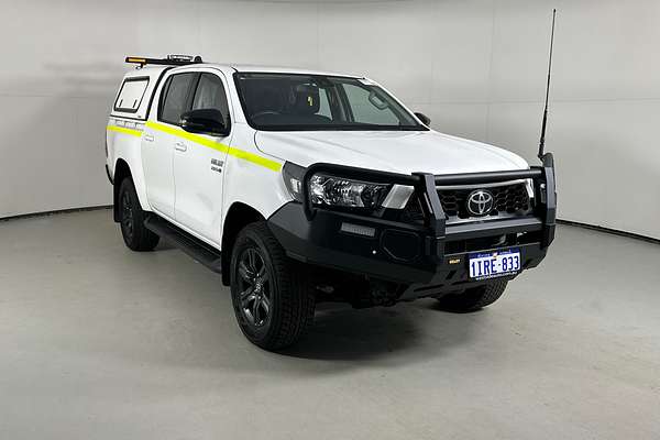 2024 Toyota HILUX SR (4x4) GUN126R 4X4