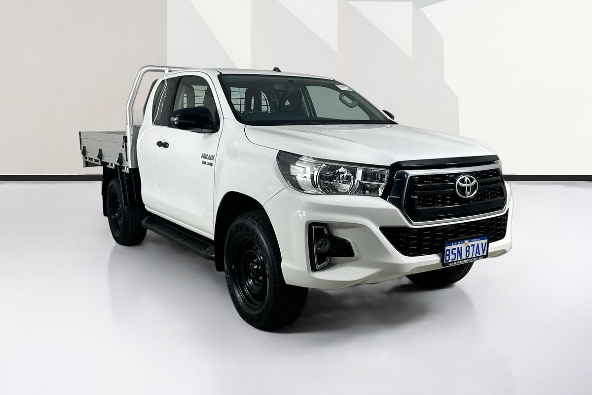 2019 Toyota HILUX SR (4x4) GUN126R MY19 4X4