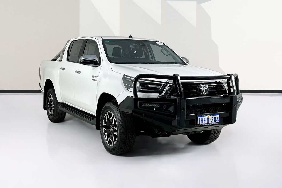 2021 Toyota HILUX SR5 (4x4) GUN126R 4X4