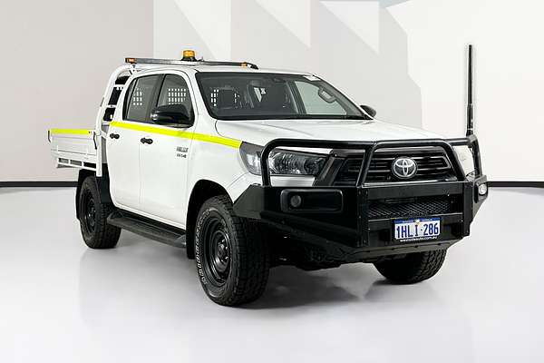 2021 Toyota HILUX SR (4x4) GUN126R 4X4