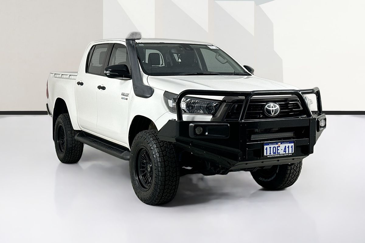 2021 Toyota HILUX SR (4x4) GUN126R FACELIFT 4X4
