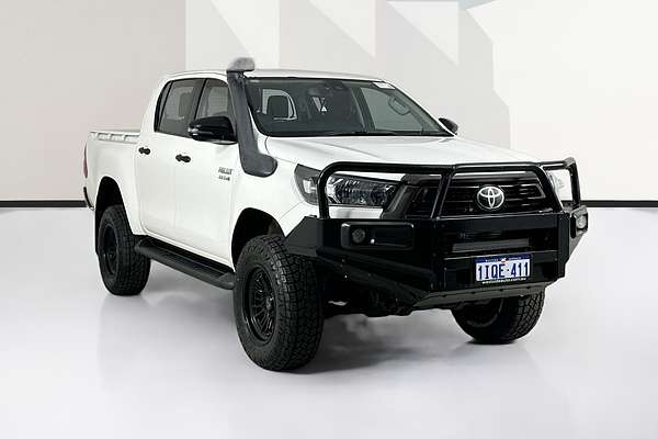 2021 Toyota HILUX SR (4x4) GUN126R FACELIFT 4X4