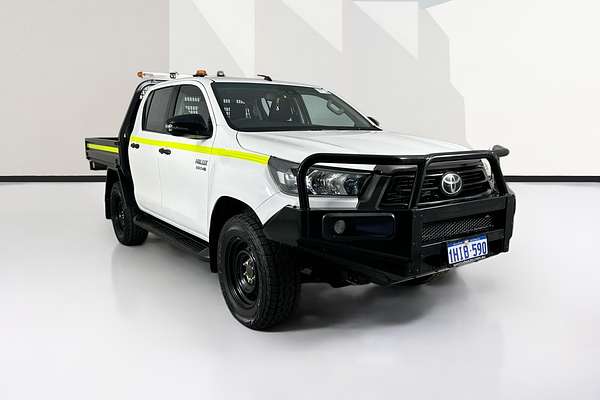 2021 Toyota HILUX SR (4x4) GUN126R FACELIFT 4X4
