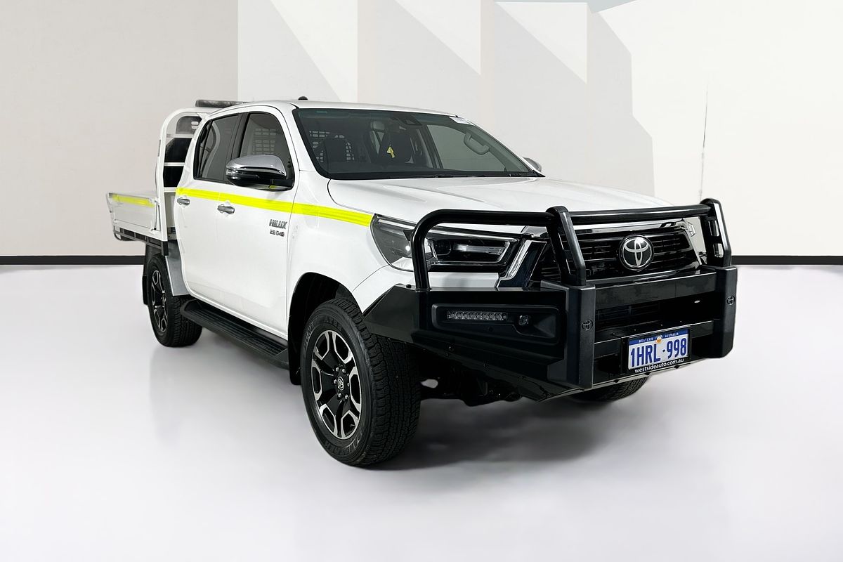2022 Toyota HILUX SR5 (4x4) GUN126R 4X4