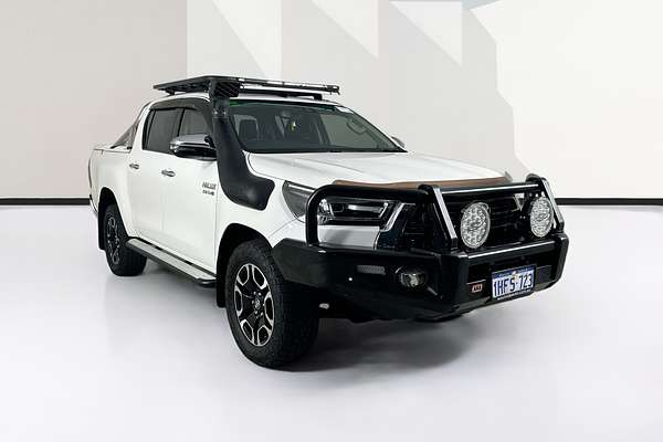 2021 Toyota HILUX SR5 (4x4) GUN126R 4X4