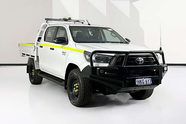 2021 Toyota HILUX SR (4x4) GUN126R 4X4