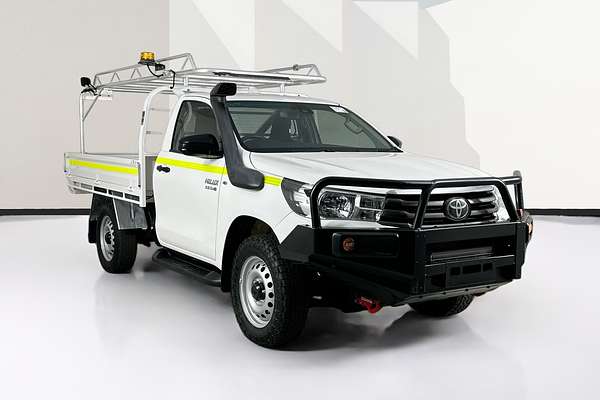 2021 Toyota HILUX SR (4x4) GUN126R 4X4
