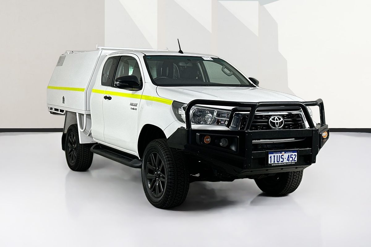 2019 Toyota HILUX SR (4x4) GUN126R MY19 4X4