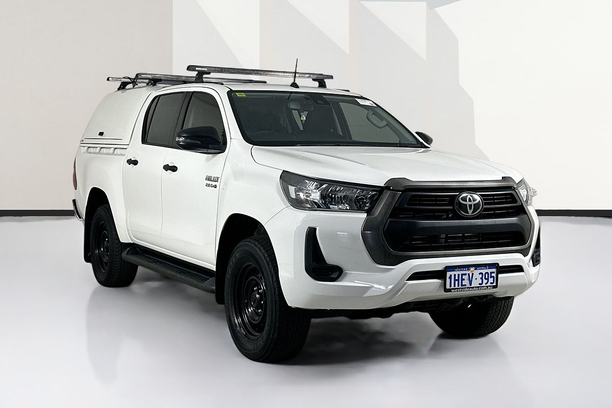2020 Toyota HILUX SR (4x4) GUN126R FACELIFT 4X4