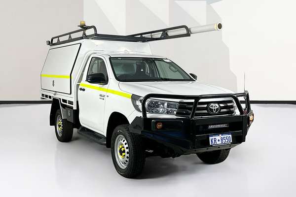 2021 Toyota HILUX SR (4x4) GUN126R FACELIFT 4X4