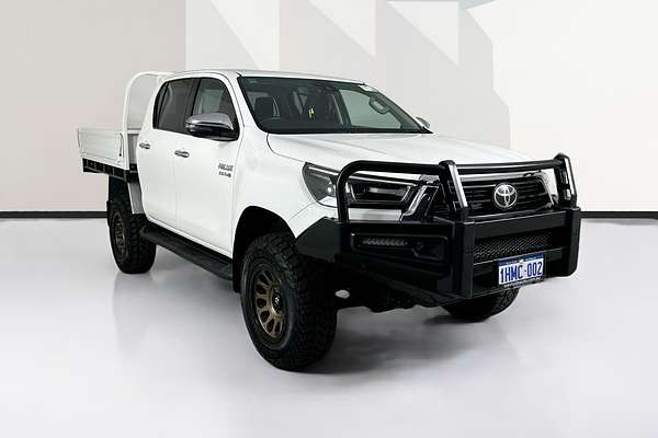 2021 Toyota HILUX SR5 (4x4) GUN126R 4X4