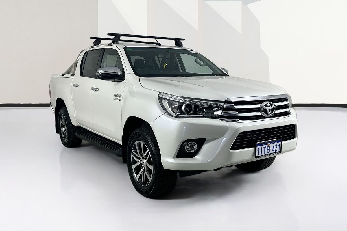 2017 Toyota HILUX SR5 (4x4) GUN126R 4X4