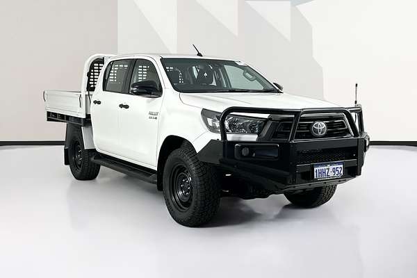 2021 Toyota HILUX SR (4x4) GUN126R FACELIFT 4X4
