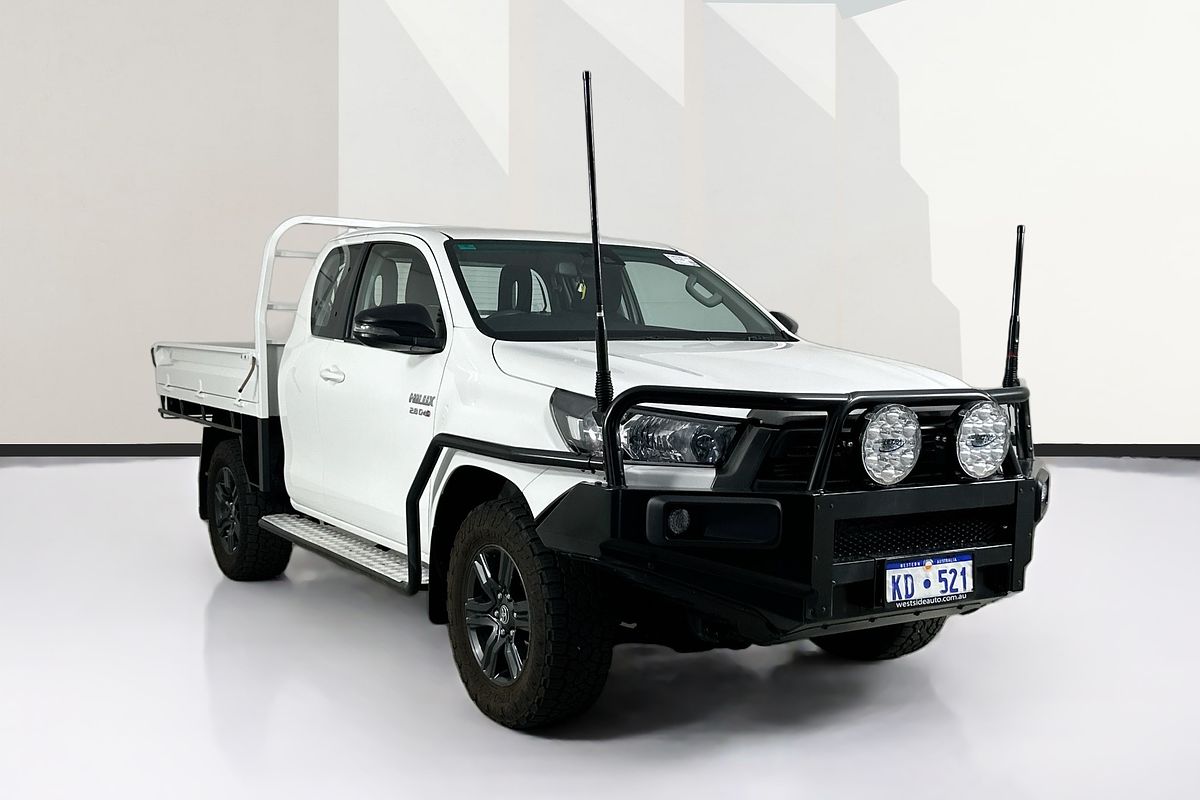 2023 Toyota HILUX SR (4x4) GUN126R 4X4
