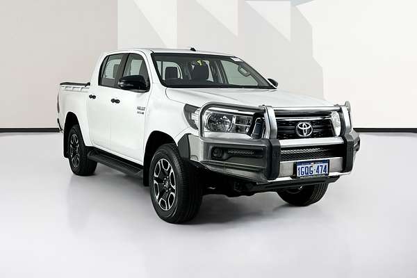 2019 Toyota HILUX SR (4x4) GUN126R MY19 4X4