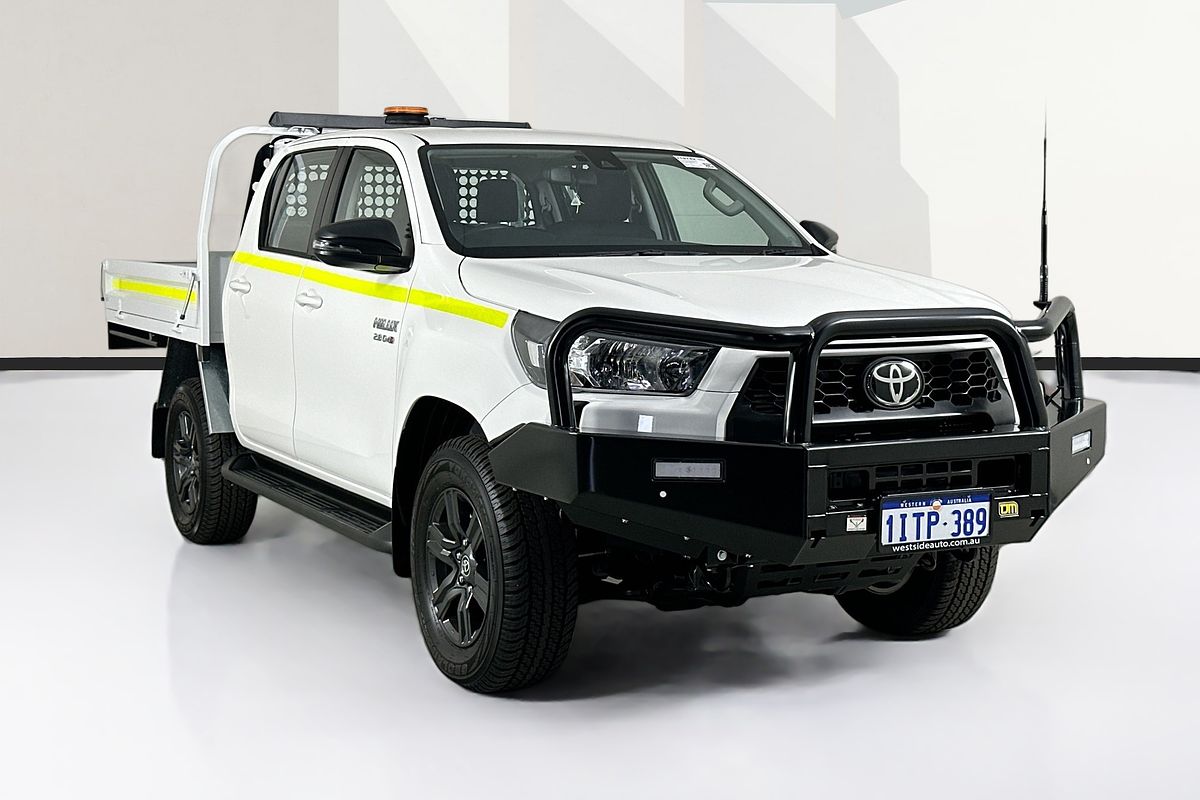 2025 Toyota HILUX SR (4x4) STEEL WHEELS GUN126R RC 4X4