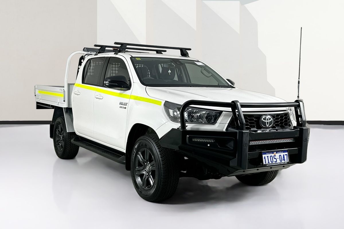 2025 Toyota HILUX SR (4x4) STEEL WHEELS GUN126R RC 4X4