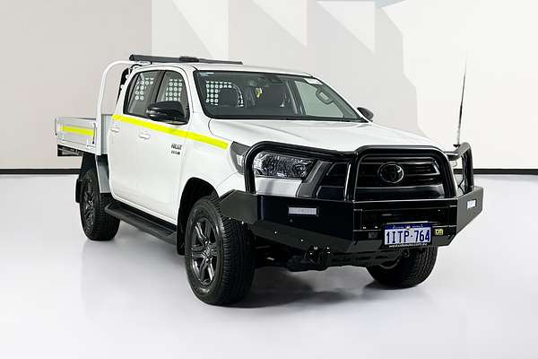2023 Toyota HILUX SR (4x4) GUN126R 4X4