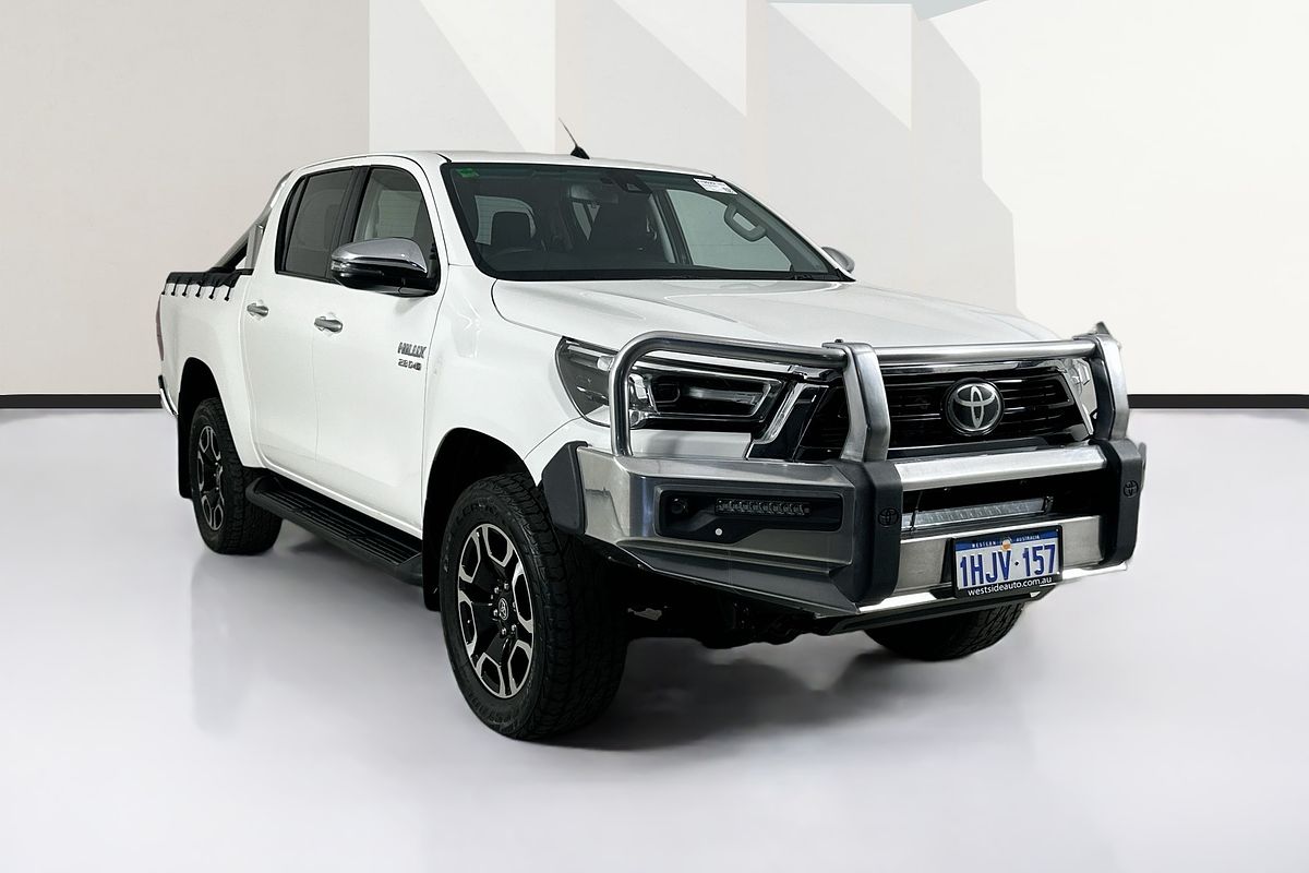 2021 Toyota HILUX SR5 (4x4) GUN126R FACELIFT 4X4