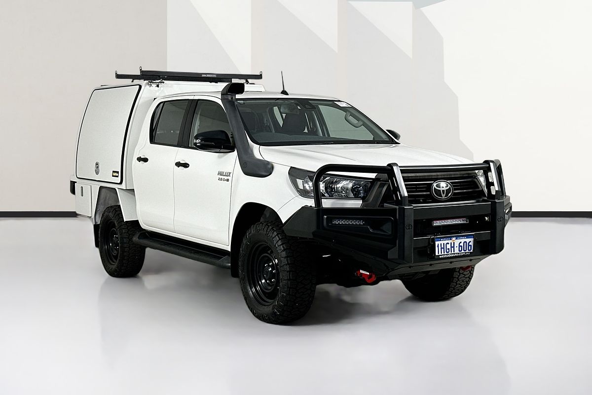2020 Toyota HILUX SR (4x4) GUN126R FACELIFT 4X4