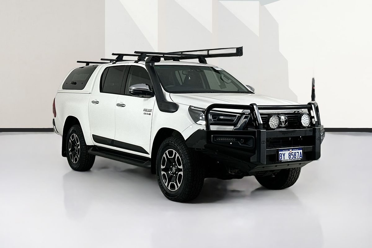 2022 Toyota HILUX SR5 (4x4) GUN126R 4X4