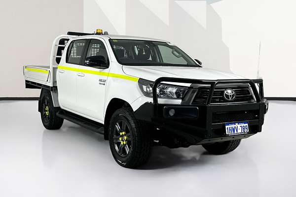 2023 Toyota HILUX SR (4x4) GUN126R 4X4