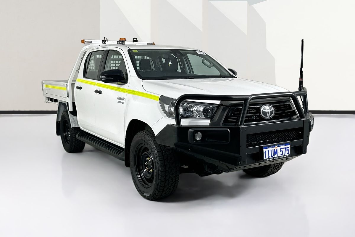 2022 Toyota HILUX SR (4x4) STEEL WHEELS GUN126R 4X4
