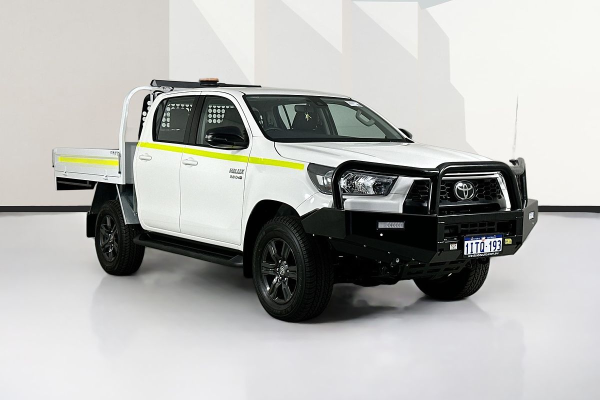2025 Toyota HILUX SR (4x4) STEEL WHEELS GUN126R RC 4X4