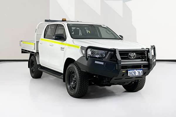 2023 Toyota HILUX SR (4x4) GUN126R 4X4