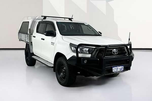 2020 Toyota HILUX SR (4x4) GUN126R FACELIFT 4X4