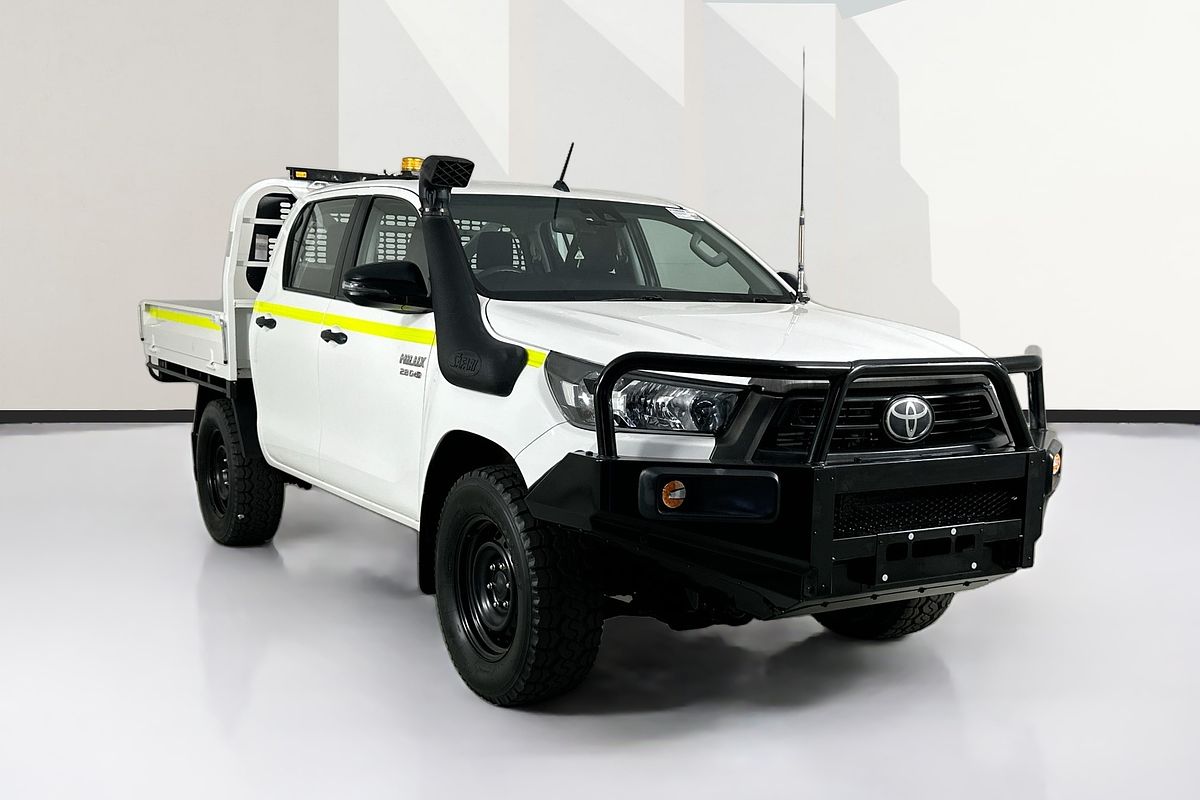 2021 Toyota HILUX SR (4x4) GUN126R FACELIFT 4X4