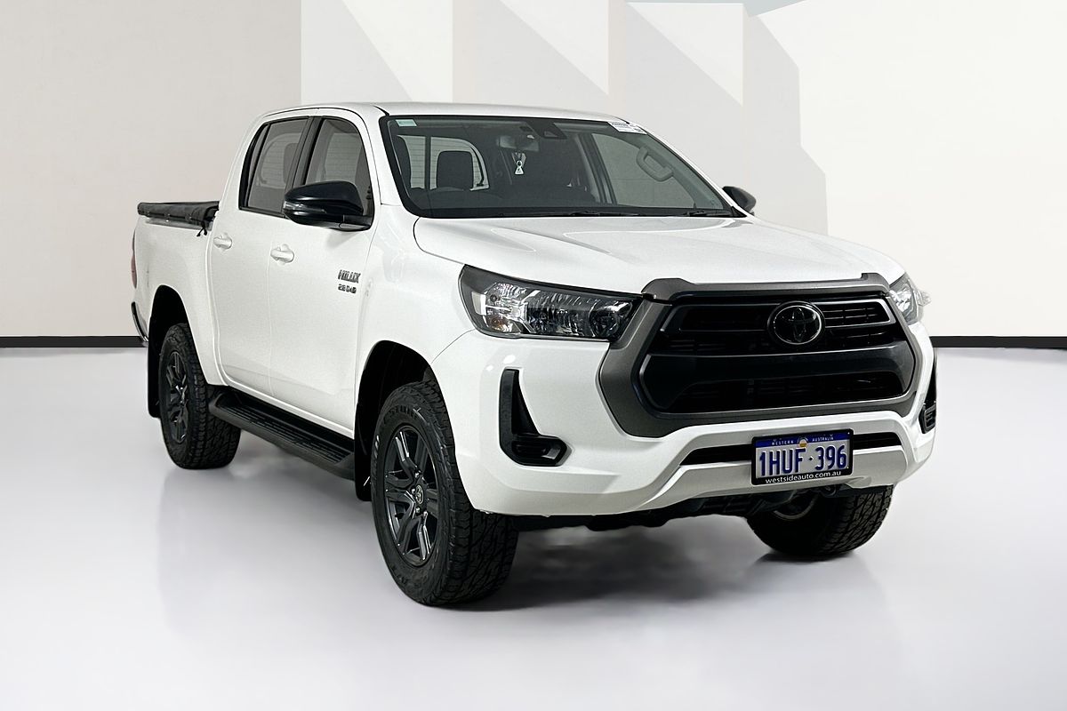 2022 Toyota HILUX SR (4x4) GUN126R 4X4