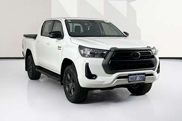 2022 Toyota HILUX SR (4x4) GUN126R 4X4