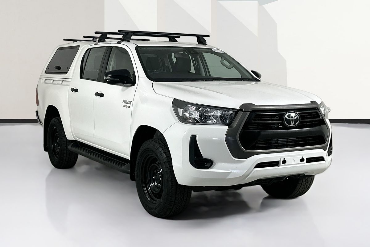 2021 Toyota HILUX SR (4x4) GUN126R FACELIFT 4X4