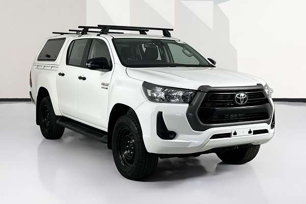 2021 Toyota HILUX SR (4x4) GUN126R FACELIFT 4X4