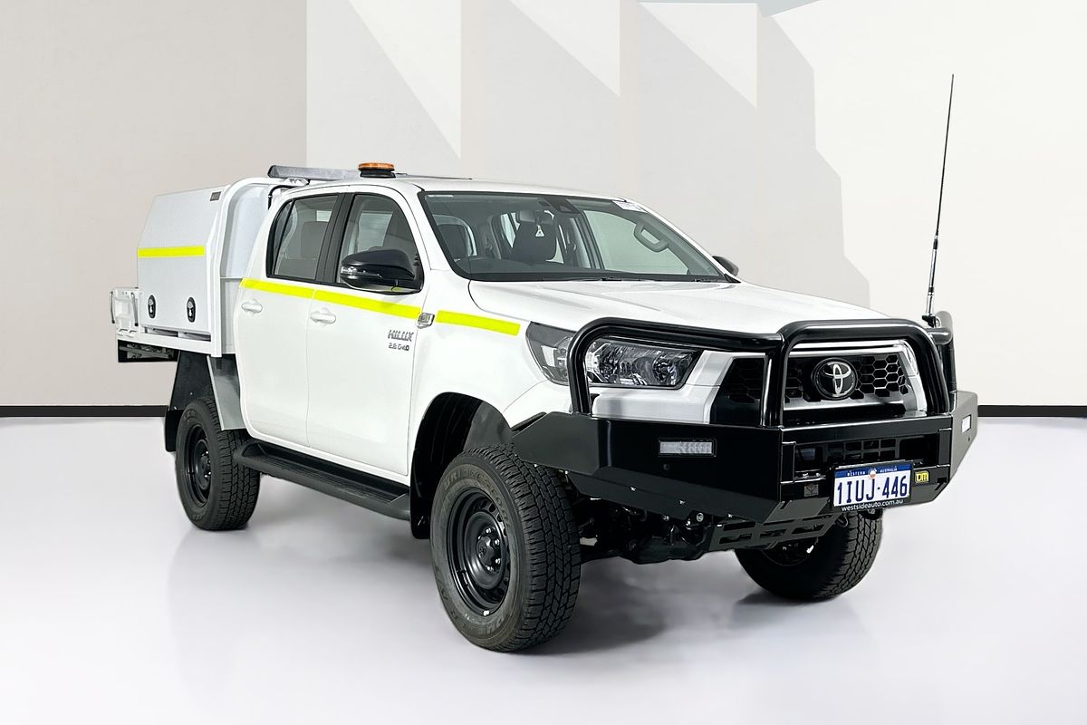 2025 Toyota HILUX SR (4x4) STEEL WHEELS GUN126R RC 4X4