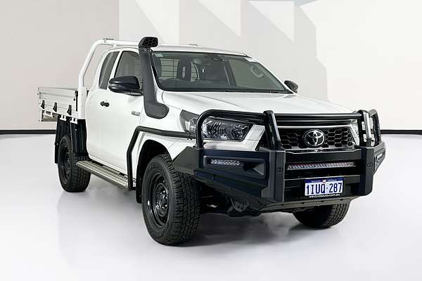 2025 Toyota HILUX WORKMATE (4x4) GUN125R RC 4X4