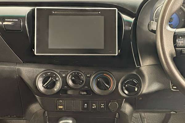 2020 Toyota HILUX SR (4x4) GUN126R MY19 UPGRADE 4X4