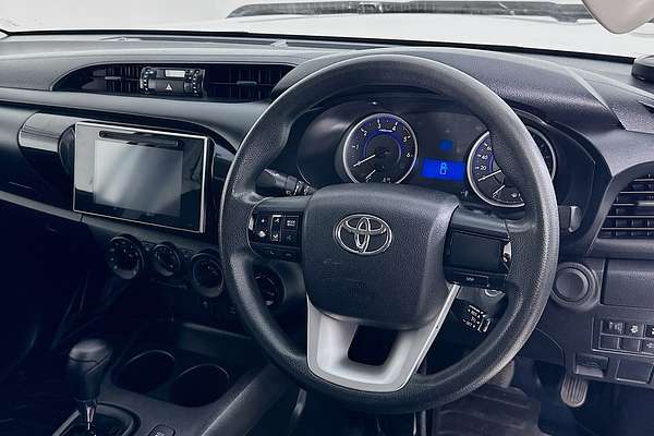 2018 Toyota HILUX SR (4x4) GUN126R MY17 4X4