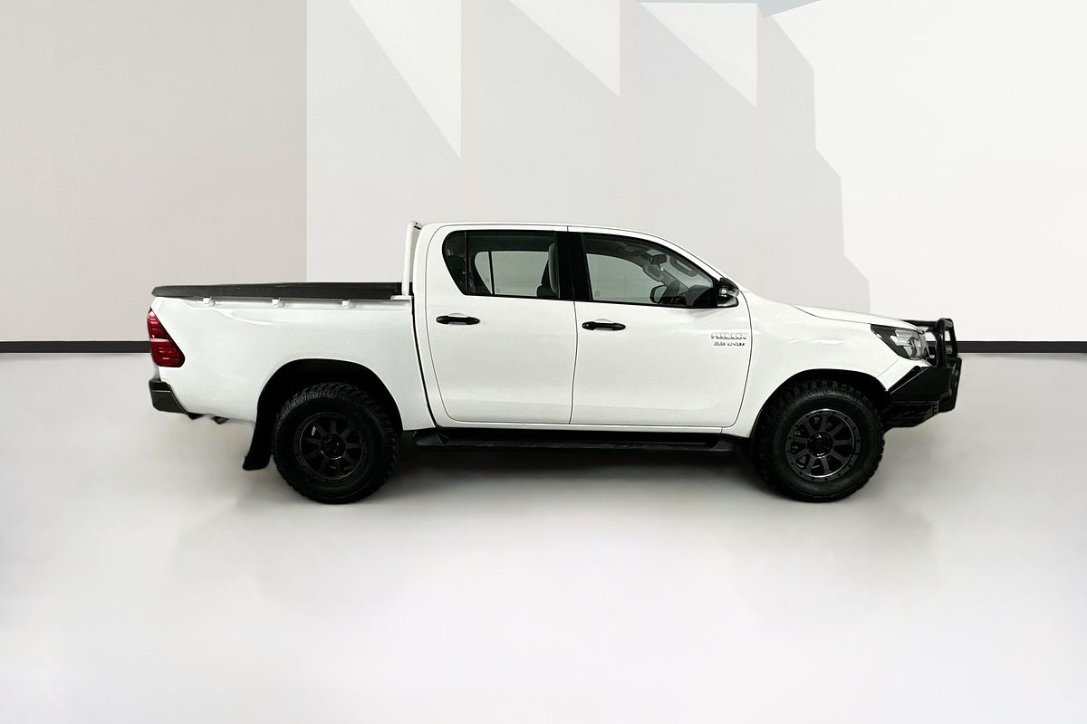 2019 Toyota HILUX SR (4x4) GUN126R MY19 4X4