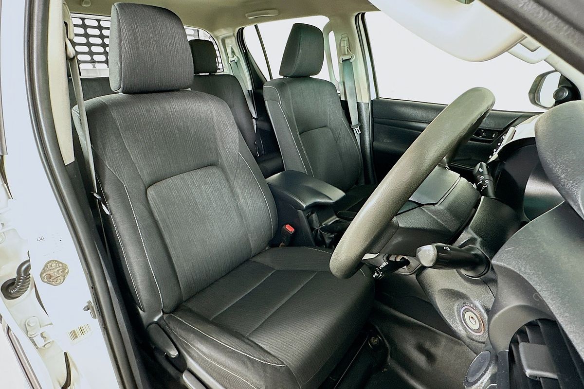 2021 Toyota HILUX SR (4x4) GUN126R 4X4