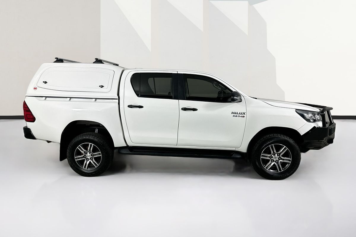 2022 Toyota HILUX SR (4x4) GUN126R 4X4