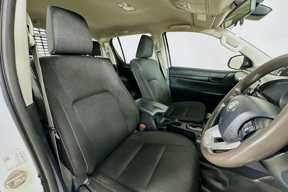 2021 Toyota Hilux SR GUN126R 4X4