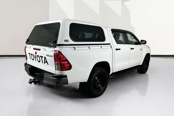 2018 Toyota HILUX SR (4x4) GUN126R MY17 4X4