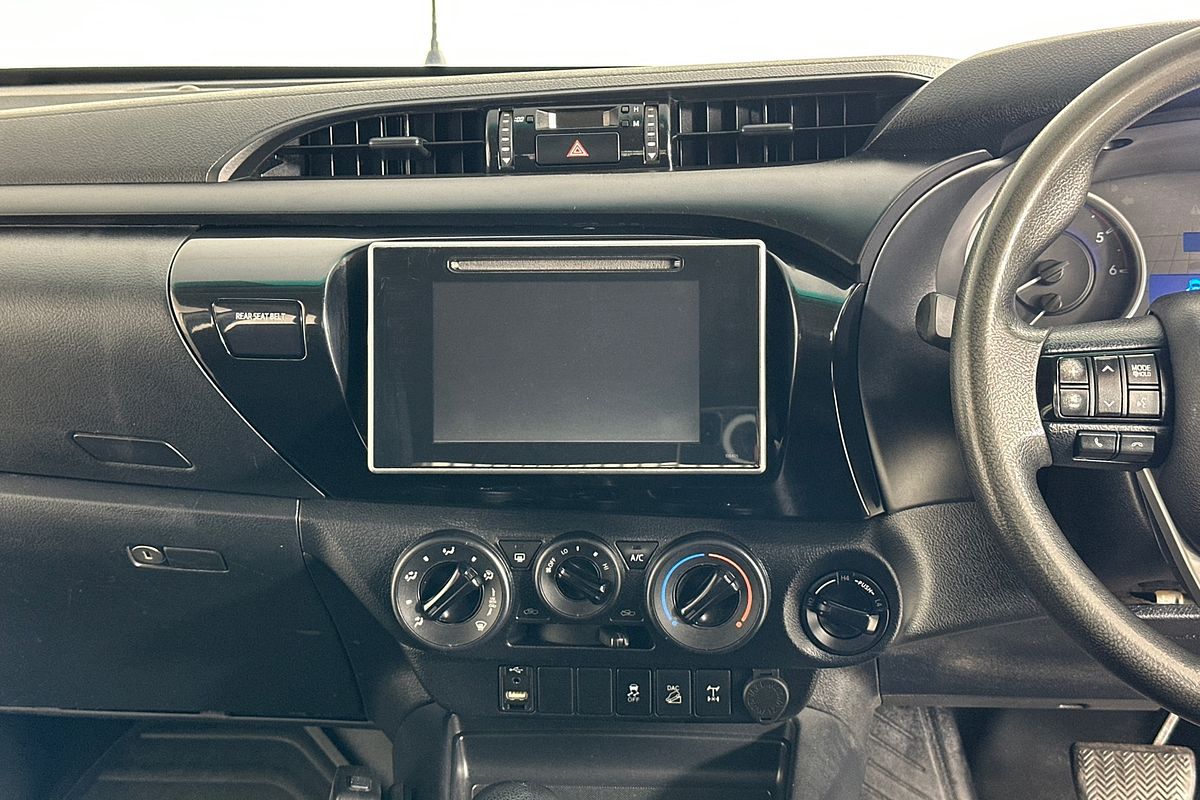 2019 Toyota HILUX SR (4x4) GUN126R MY19 4X4