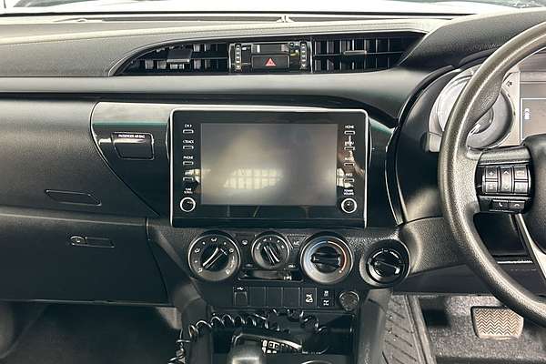2022 Toyota HILUX SR (4x4) GUN126R 4X4