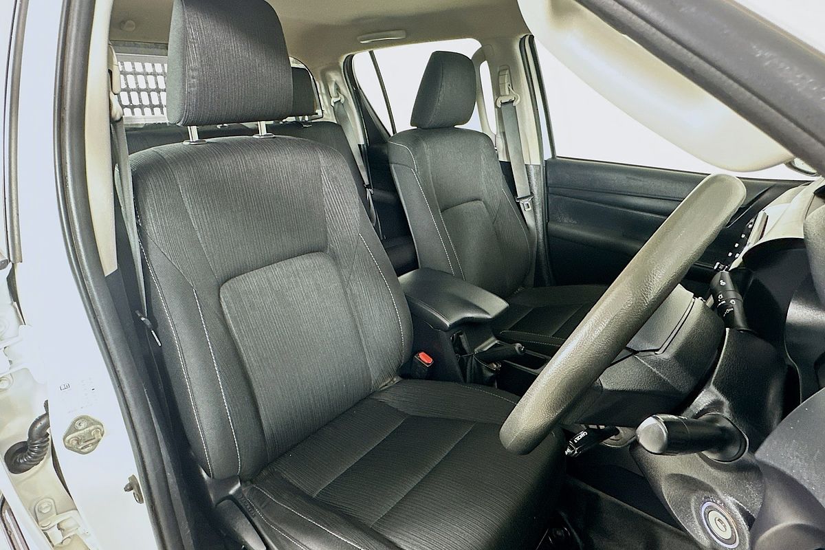 2022 Toyota HILUX SR (4x4) GUN126R 4X4
