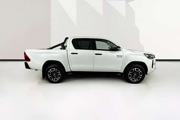 2024 Toyota Hilux SR5 (4x4) GUN126R 4X4