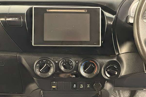 2019 Toyota HILUX SR (4x4) GUN126R MY19 4X4